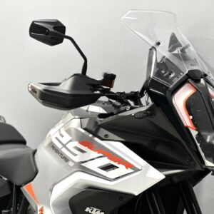 WhatsApp Image 2025-10-23 at 16.36.25