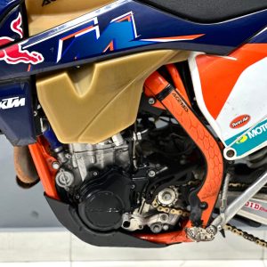 WhatsApp Image 2025-11-19 at 09.55.00 (1)