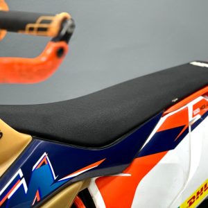 WhatsApp Image 2025-11-19 at 09.55.00