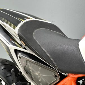 WhatsApp Image 2025-11-19 at 15.10.50 (2)