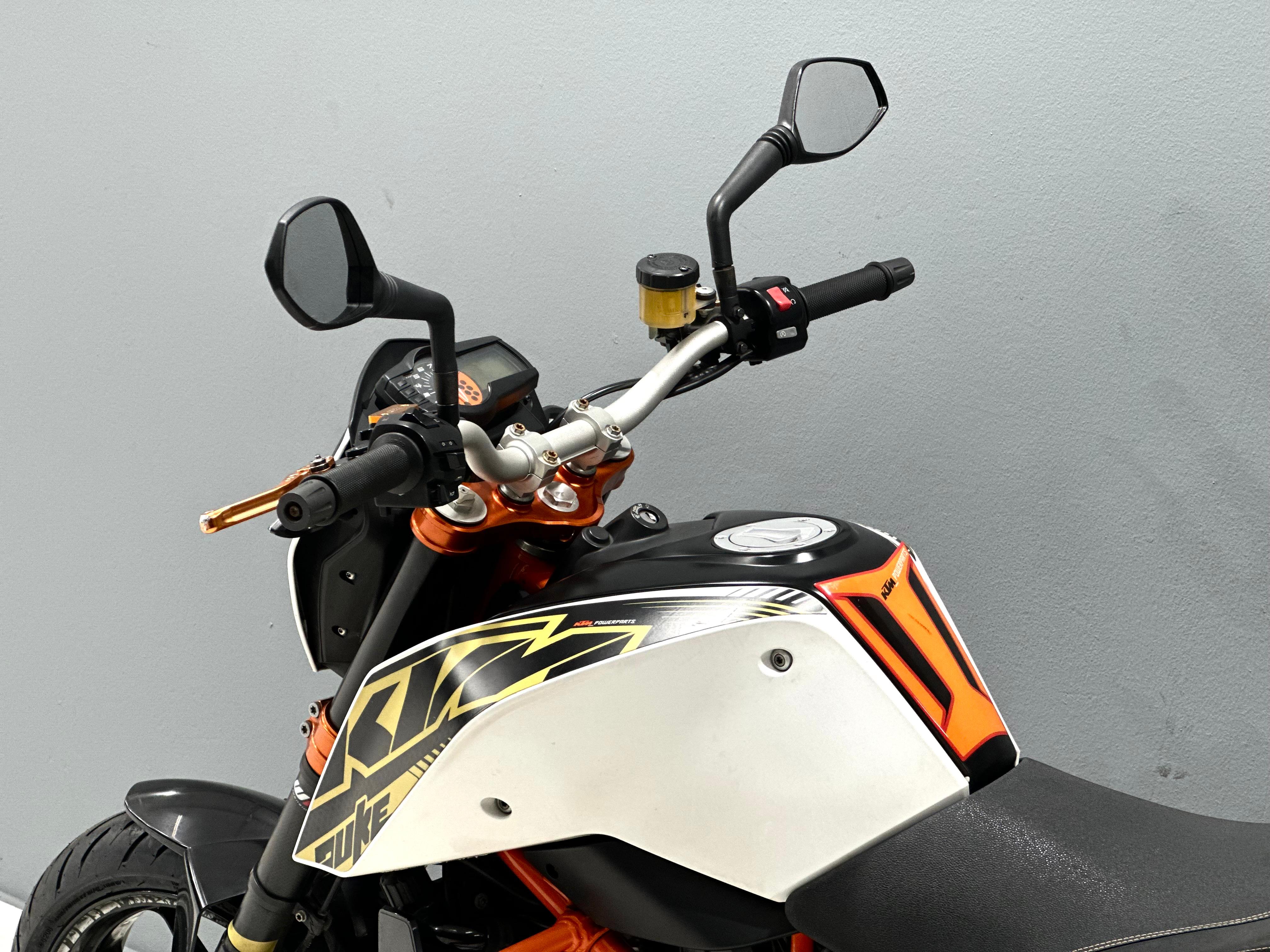 WhatsApp Image 2025-11-19 at 15.10.52 (3)