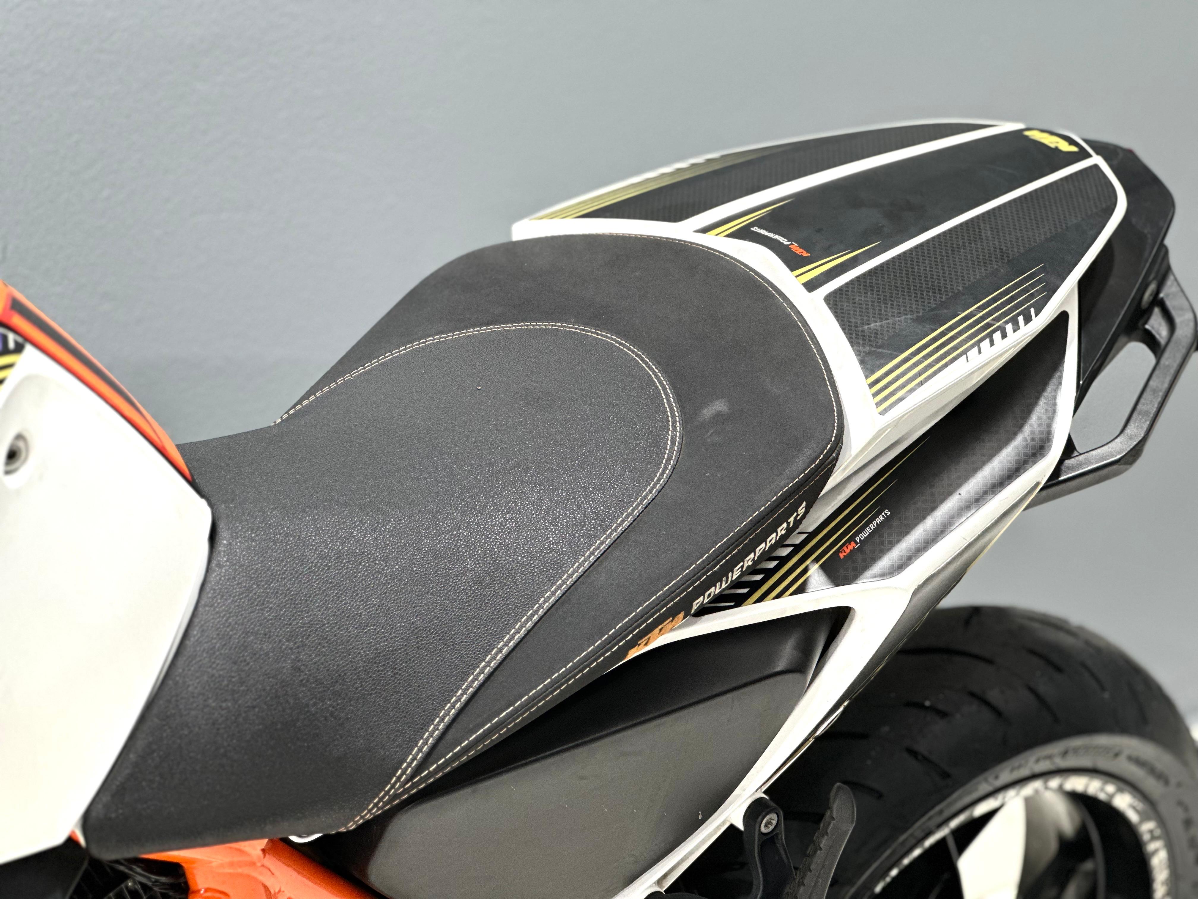 WhatsApp Image 2025-11-19 at 15.10.52