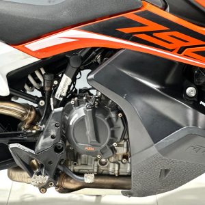 WhatsApp Image 2025-11-19 at 15.14.19 (3)