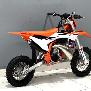 WhatsApp Image 2025-11-06 at 16.10.01