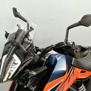 WhatsApp Image 2025-12-03 at 11.08.41