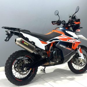 WhatsApp Image 2025-12-04 at 15.55.44 (1)