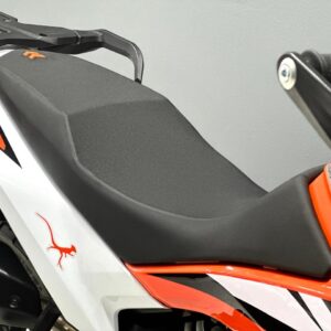 WhatsApp Image 2025-12-09 at 16.01.07 (1)