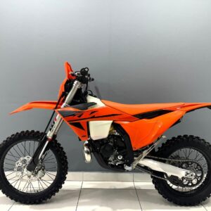 New 2025 KTM 150 XCW 3